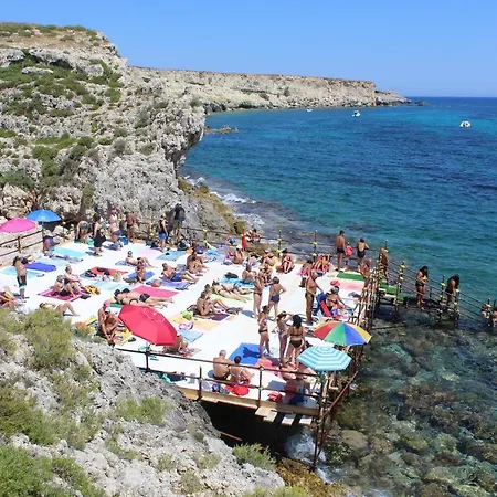 Allo Scoglio Dei Due Frati
