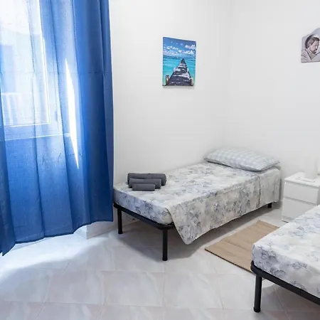Allo Scoglio Dei Due Frati Syracuse
